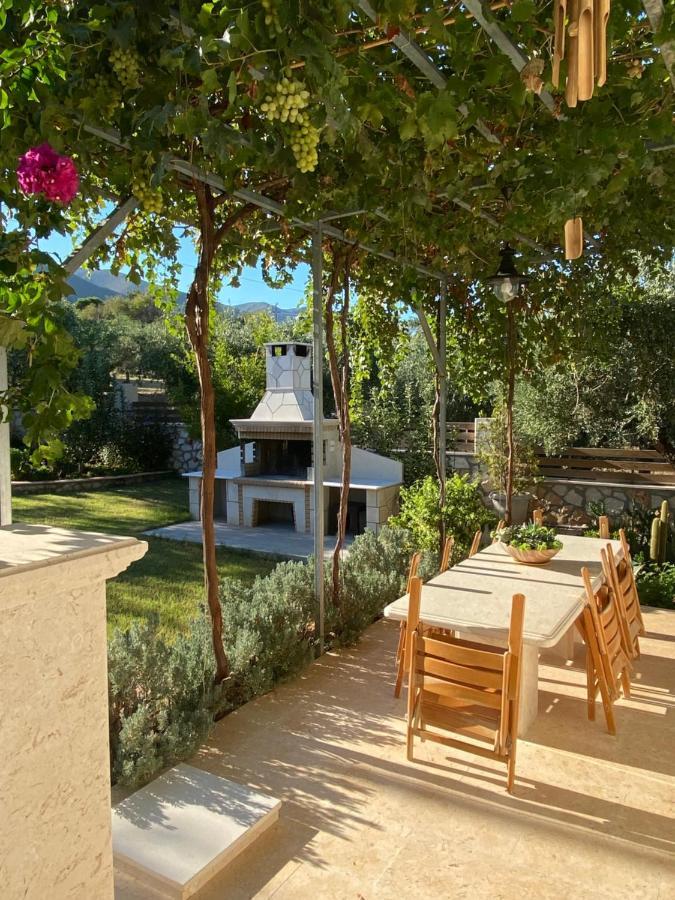 Villa Serenity Agia Marina  Dış mekan fotoğraf