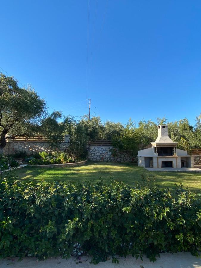 Villa Serenity Agia Marina  Dış mekan fotoğraf