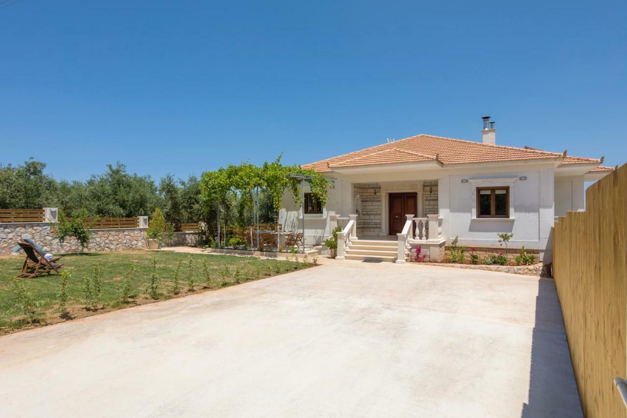 Villa Serenity Agia Marina  Dış mekan fotoğraf