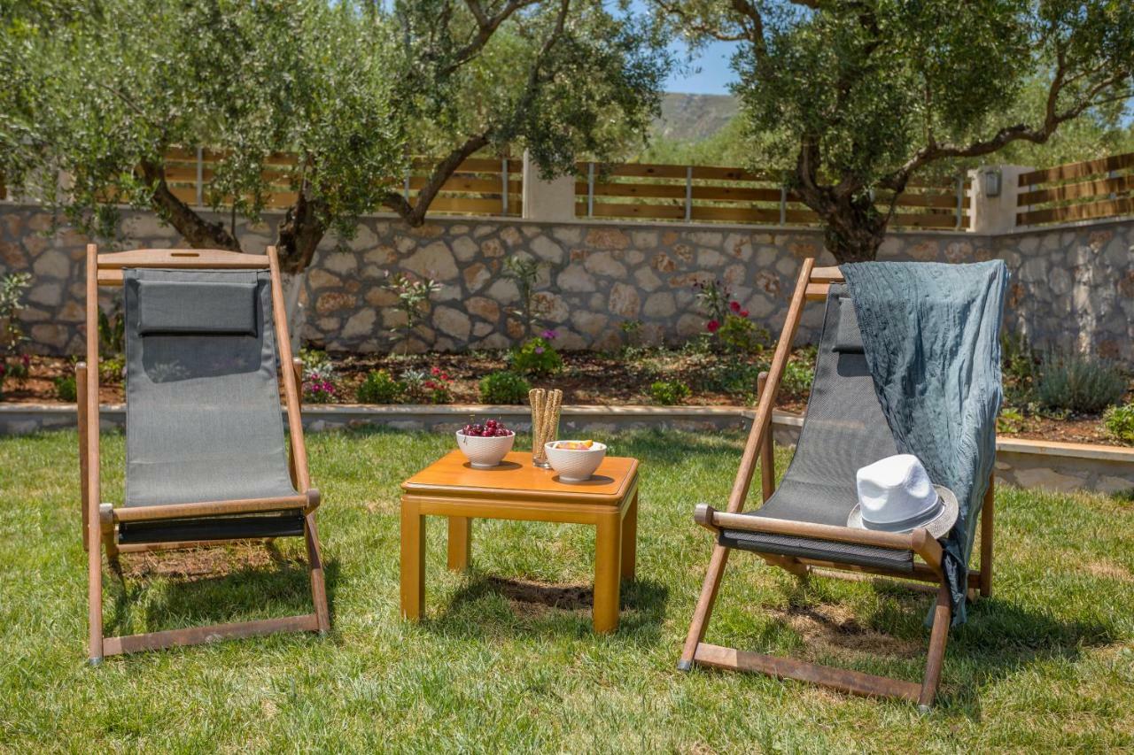 Villa Serenity Agia Marina  Dış mekan fotoğraf