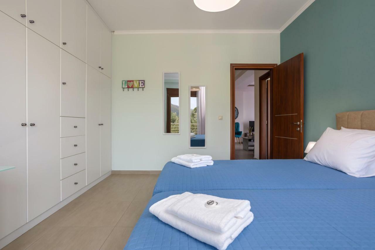 Villa Serenity Agia Marina  Dış mekan fotoğraf